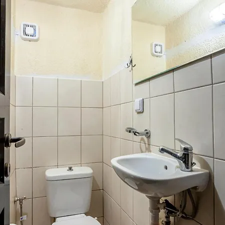 Sani Suave With Pool *