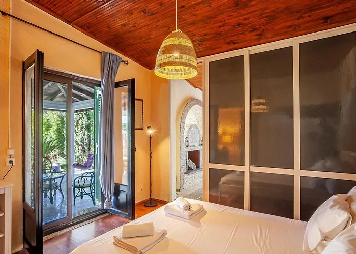 Sani Suave With Pool 撒尼海滩