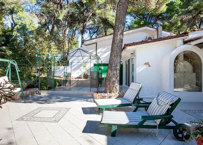 Villa Sani Suave With Pool *